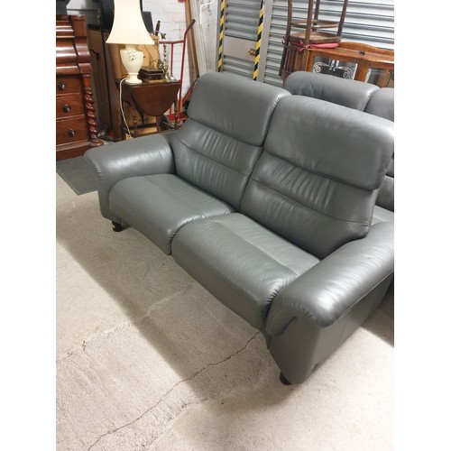 330 - A Ekorness Stressless Recliner Suite Comprising Large 3 Seater Couch And 2 Seater Couch Fully Reclin... 