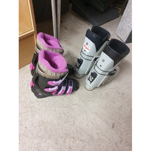 412 - 2 Pairs Of Ski Boots