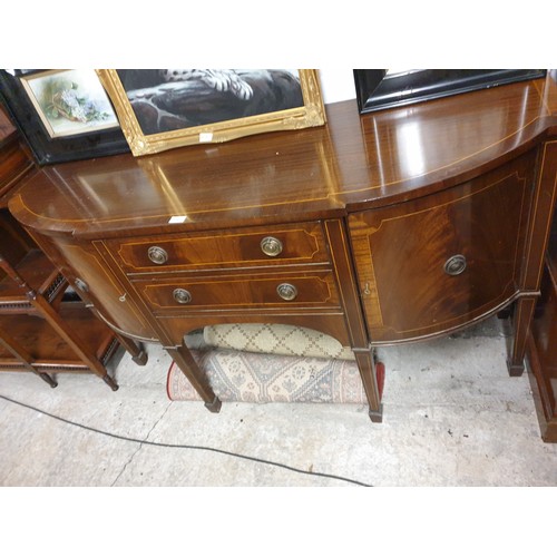 241 - A Beutiful Inlaid Serpentine Front Edwardian Sideboard With Sabre Legs