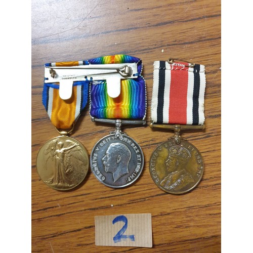 2 - A collection of 2 WW1 Medals 301079 Gunner W Lothian Royal Artillery And George V Faithful Service S... 