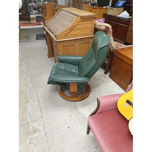 228 - A Green Leather Ekorness Stressless Recliner Arm Chair