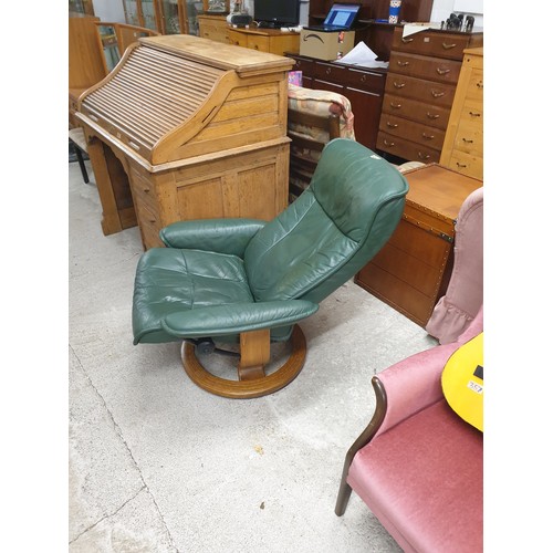 228 - A Green Leather Ekorness Stressless Recliner Arm Chair