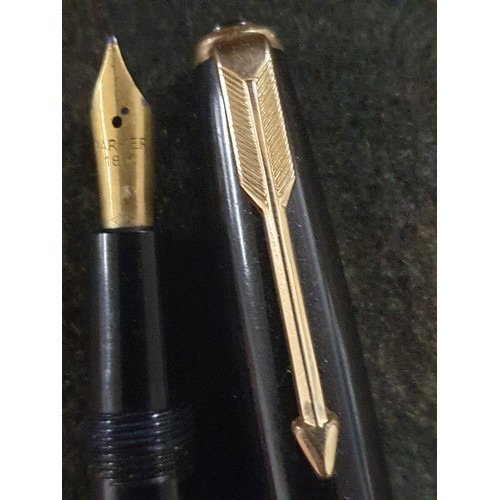 4 - An 18ct Gold Nib Parker Fountain Pen