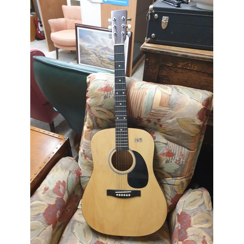 169 - A Acoustic Guitar