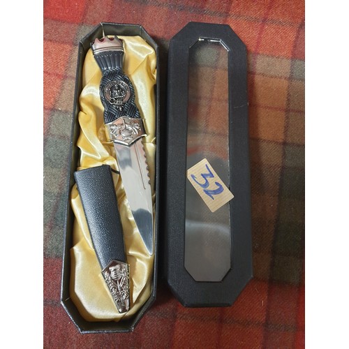 32 - A Scottish Ski An Dhu In Presentation Case