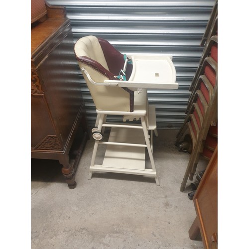 288 - Childs / Dolls Vintage High Chair