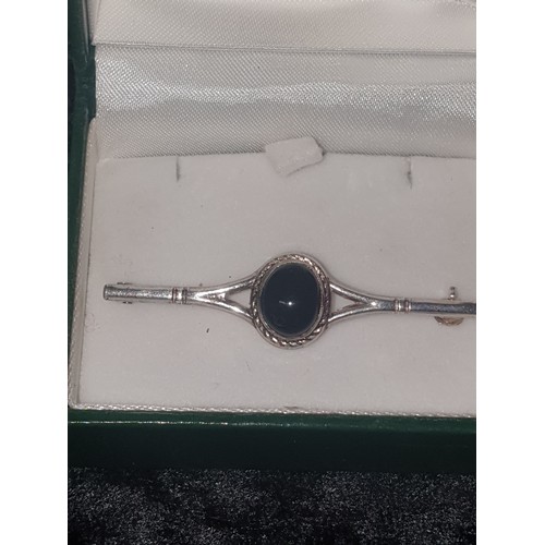 18 - Lovely Celtic Silver Bar Brooch With Black Onyx Stone