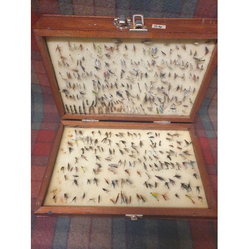 54 - Wooden 4 Layer Fly Box With Over 500 Trout And Salmon Flies