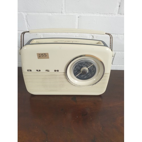 253 - Vintage Bush Radio Very Retro Working