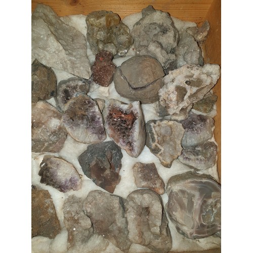 103 - Selection Of Quartz And Crystal Rocks Ect