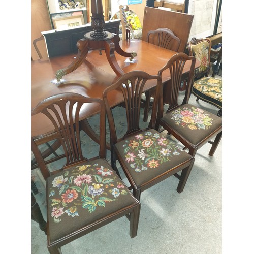 262 - Reproduction large dining room table with 8 chairs & two extending leafs 6 ft normal with leafs 10ft... 