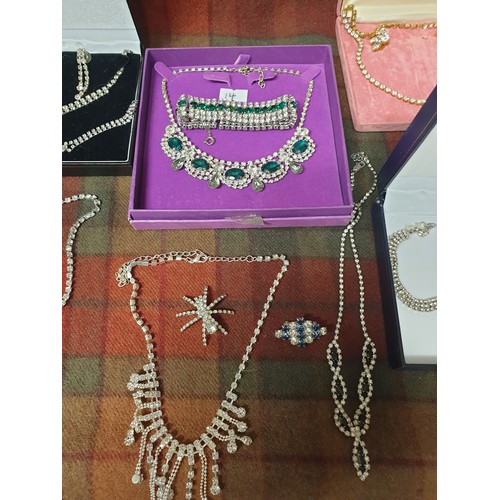 14 - Selection Of Stunning Diamante Jewellery