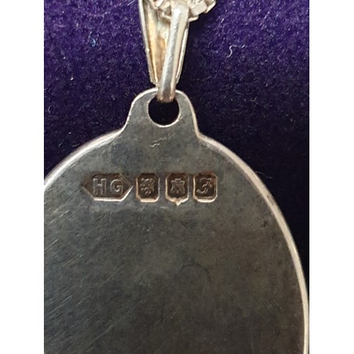 2 - Beautiful Large Scottish Edinburgh  Silver Hallmarked Heavy Pendant Makers Mark HG On Silver 20 Inch... 