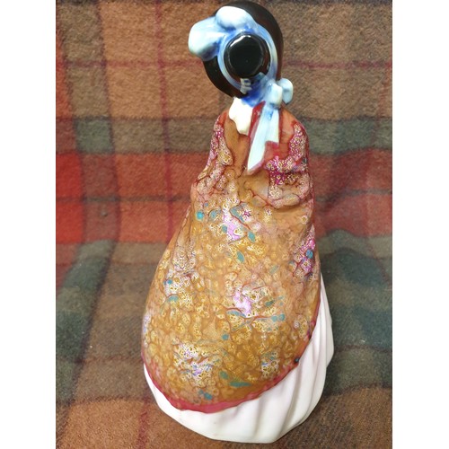 112 - Doulton Figure The Paisley Shawl HN 1988