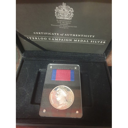 9F - Silver Battle Of Waterloo Campaign Medal Mint With Presentation Box And Cetrificate And Silver Water... 