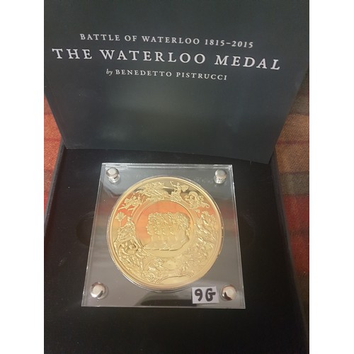 9G - Huge Waterloo Medal By Benedetto Pistrucci In Bronze Layered In Pure Gold With Original Box And Cert... 