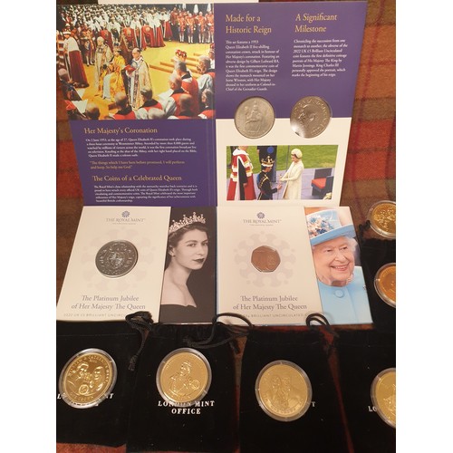 9T - Selection Of Mint Coins Queen Elizabeth 11 And House Of Windsor Mint Coins And Certificates