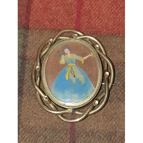 8A - Large Victorian Pinchbeck Brooch With Revolving  Hand Painted Portrait Of Lady  And Large Scottish S... 