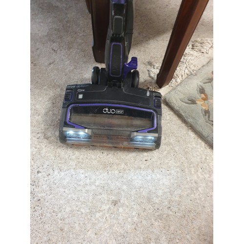 339 - Shark Duo Clean Cordless Hoover Working But Needs Charger