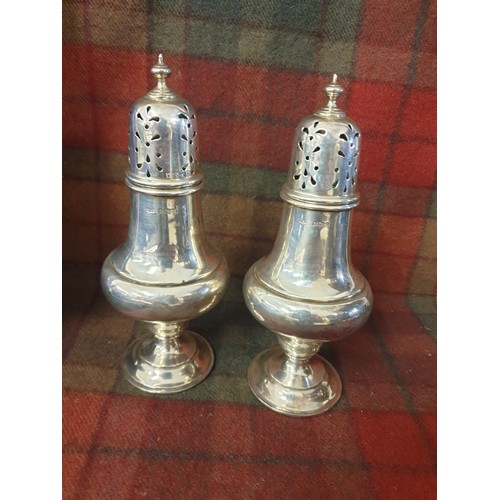 1 - Beautiful Pair Of Silver Hallmarked Birmingham Sugar Sifters 18 cm Height 212g In Original Crocodile... 