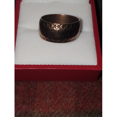 1 - 9ct Gold Wedding Band Size N [5.33Grams]