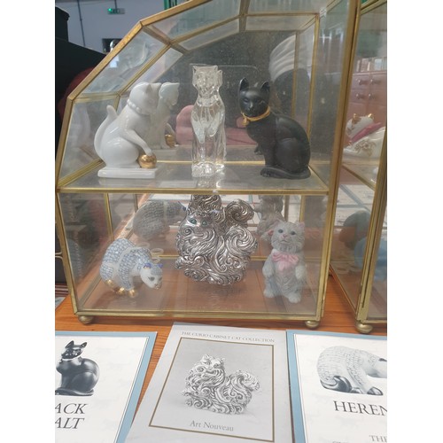 103 - A collection of 10 Franklin Mint The Curio Cabinet Cats Collection Figures [With Certificates And 2 ... 