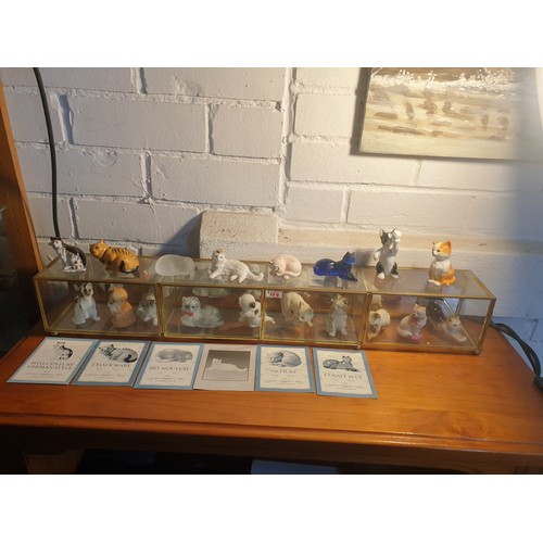 104 - A collection of 18 Bradbury Mint The Curio Cabinet Cats Collection Figures [With Brass & Glass Cabin... 