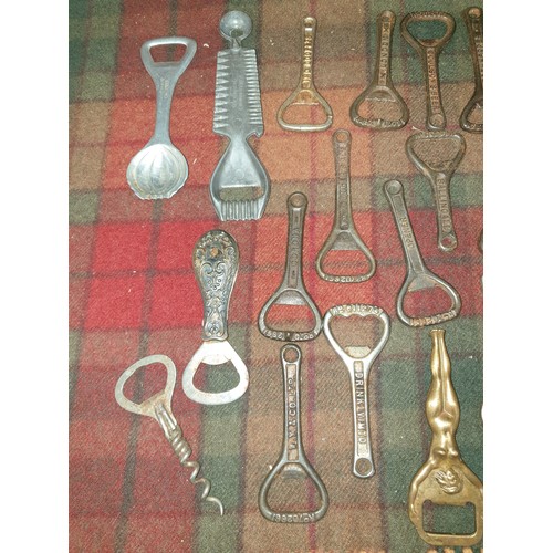 93 - Collection Of Vintage Bottle Openers To Include Schweppes, Corona, Ballingall, Double Diamond And Ra... 