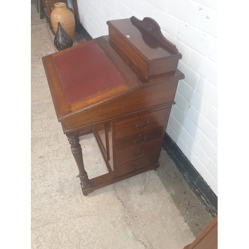 165 - Beautiful Early 1900s Davenport With Leather Writing Top And 4 Drawer Side On Caster Feet