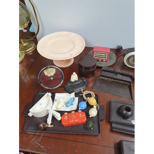 189 - Selection Of Bakelite And Plastic Items From 1930s to 80s Calendar, Clocks, Boxes , Egg Cups Trays E... 