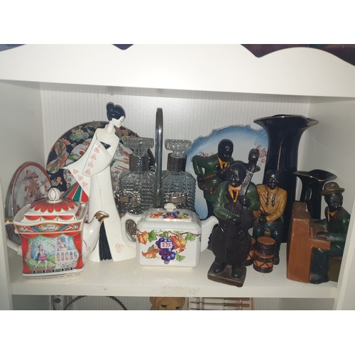 275 - Shelf Of Collectables etc