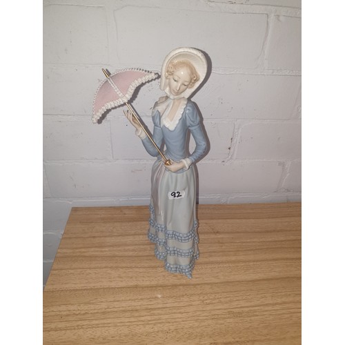 92 - Large Rare Lladro Figure Lady With Parasol Stands [30cm tall] [Parasol Screws Off For Transportation... 