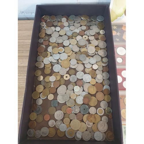 163 - Large Collection Of Coins Loose And Some Mint Coins To Include 2009 United States Mint Silver Proof ... 