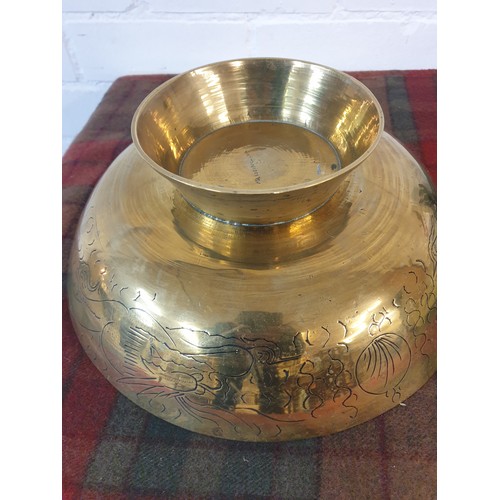 105 - Large Chinese Brass Fruit Bowl 30 cm Diameter 11 cm Tall