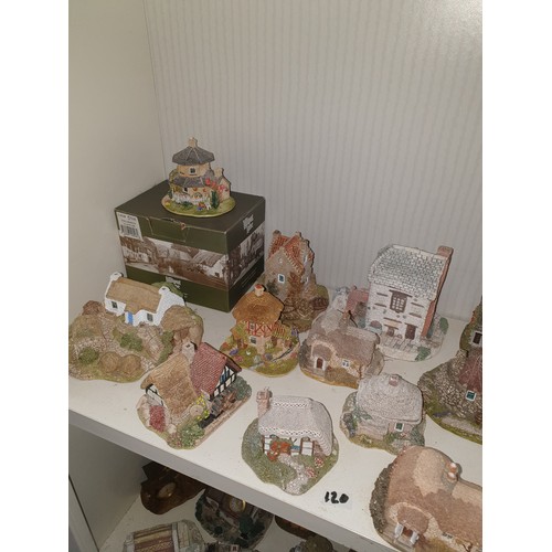 120 - Shelf Of Lilliput Lane Houses etc