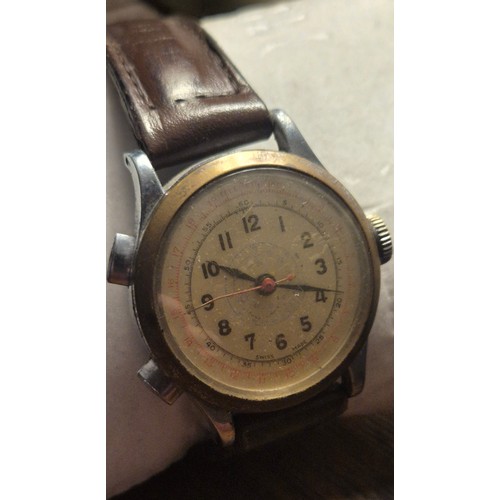 69 - Rare WW2 US Navy Pilots Watch With original leather strap [Requires Service]