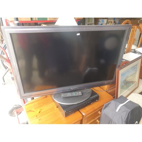 351 - Large Panasonic 42 Inch Flat Screen TV With Remote Working Order And Panasonic DVD Player