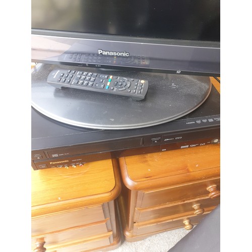 351 - Large Panasonic 42 Inch Flat Screen TV With Remote Working Order And Panasonic DVD Player