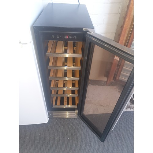 363 - Slim Line Wine / Drinks Fridge / Cooler With Glass Front