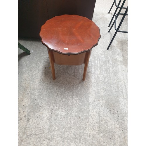 333 - Ladies Flip Top Sewing Table Full Of Accessories