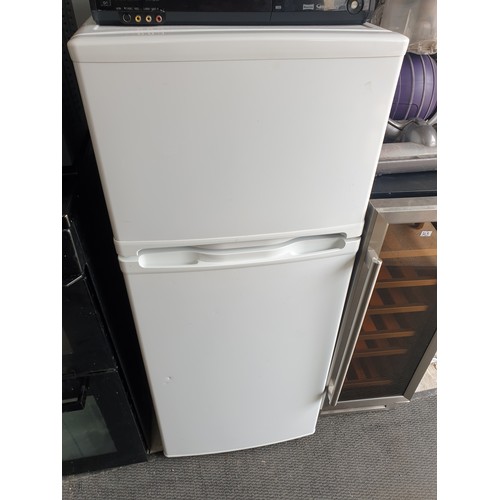 352 - Nice Slim Line Currys Fridge Freezer