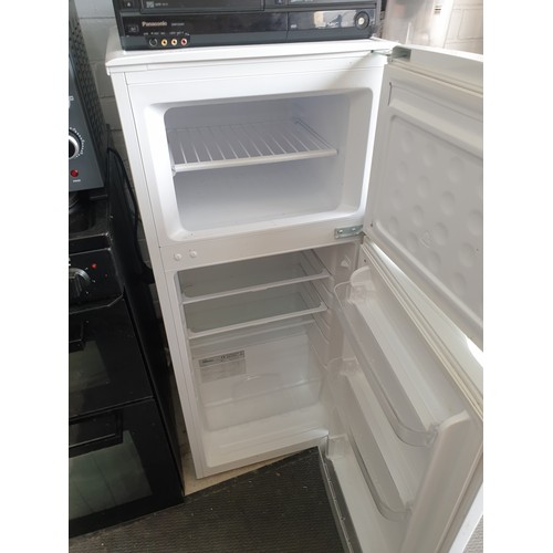 352 - Nice Slim Line Currys Fridge Freezer