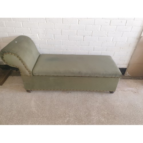 269 - Vintage Chaise Long Storage Box. 160 cm Long.