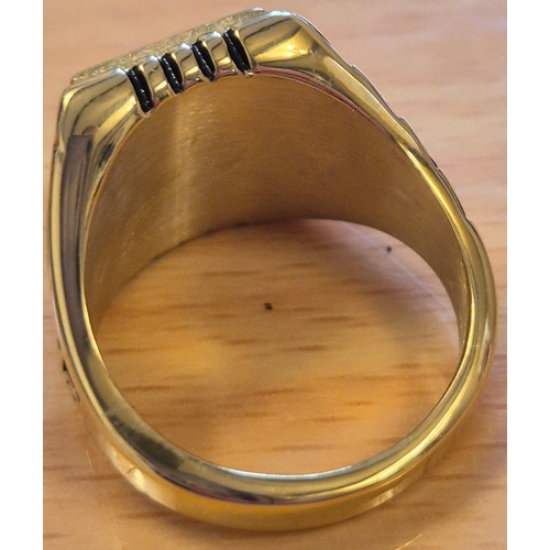 49 - Masonic Gents Ring.size R.