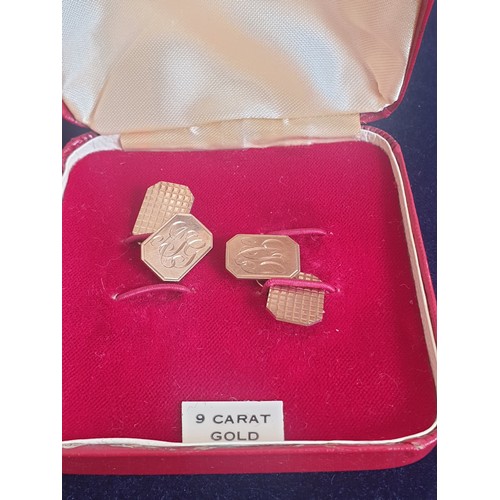 6 - 9ct Gold Gentlemans Cuff Links. 6.27grams.