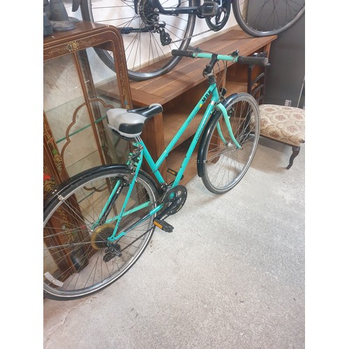 Lot 325       
