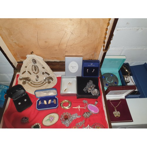 29C - Large Box Of Costume Jewellery  To Include Large Scottish Plaid Brooch  Beaded Hand Bag etc