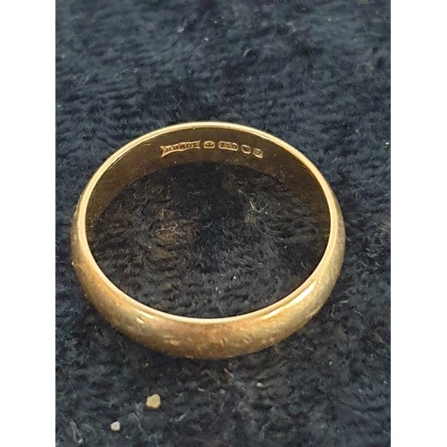 12C - 18ct Wedding Band Gold Ring 3.48g Size N