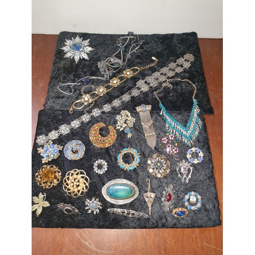 Lot 25A       