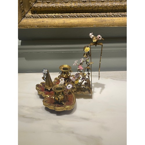 77 - A very fine Louis XV fine ormolu, scarlet Chinese lacquer, and porcelain bougeoir de paravent with o... 